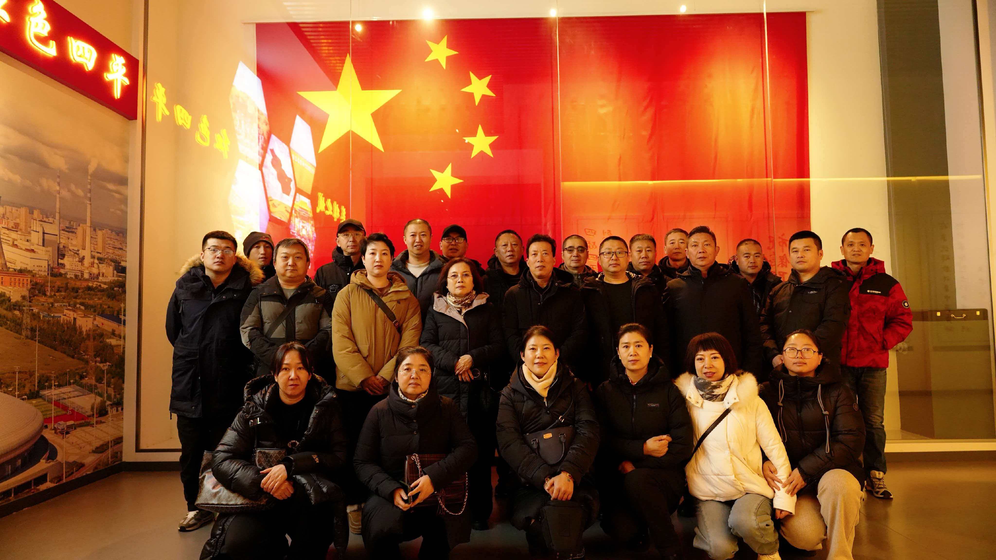 1766647667575847.jpg 微信图片_20251225152100_300_129.jpg